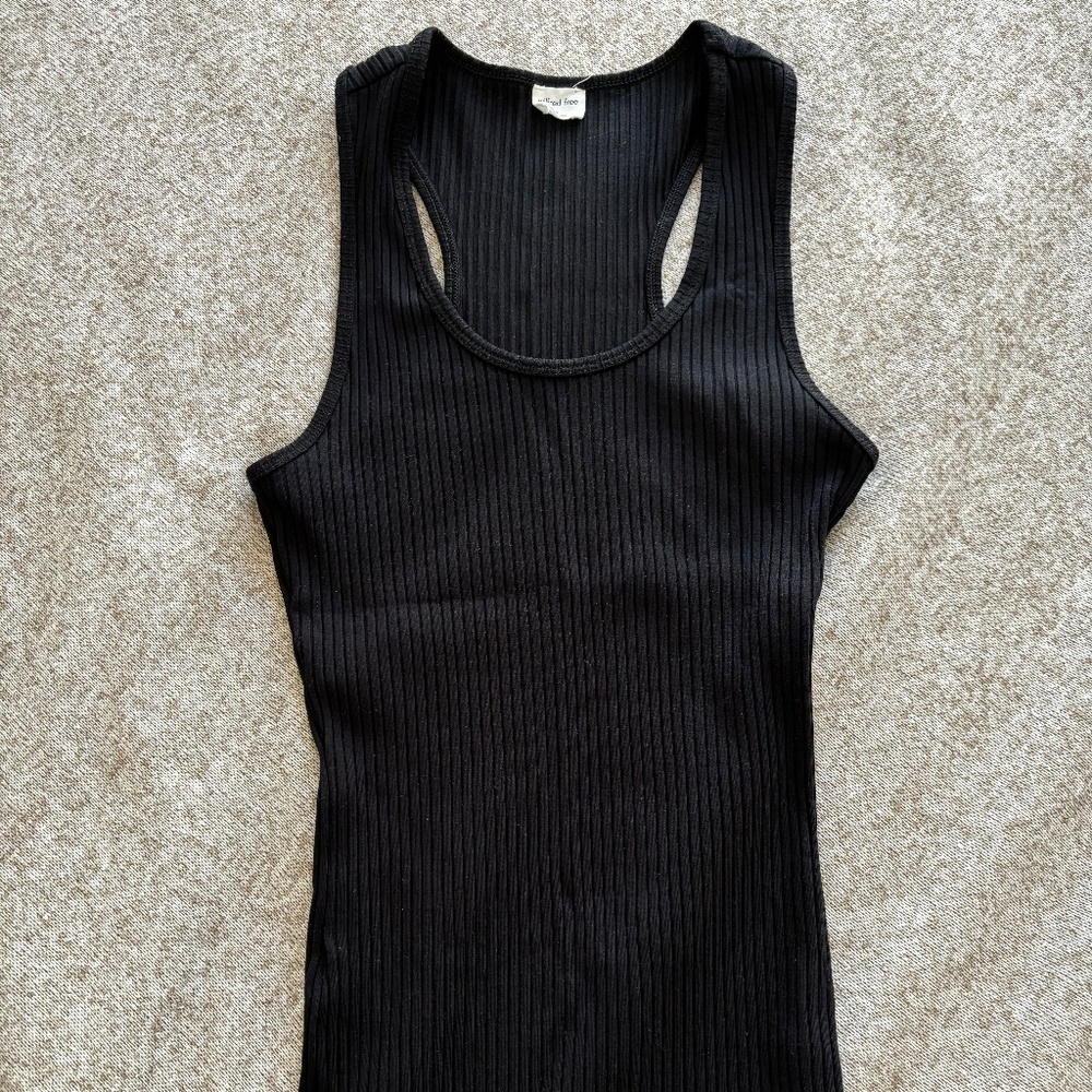 Aritzia | Tank Top | Black